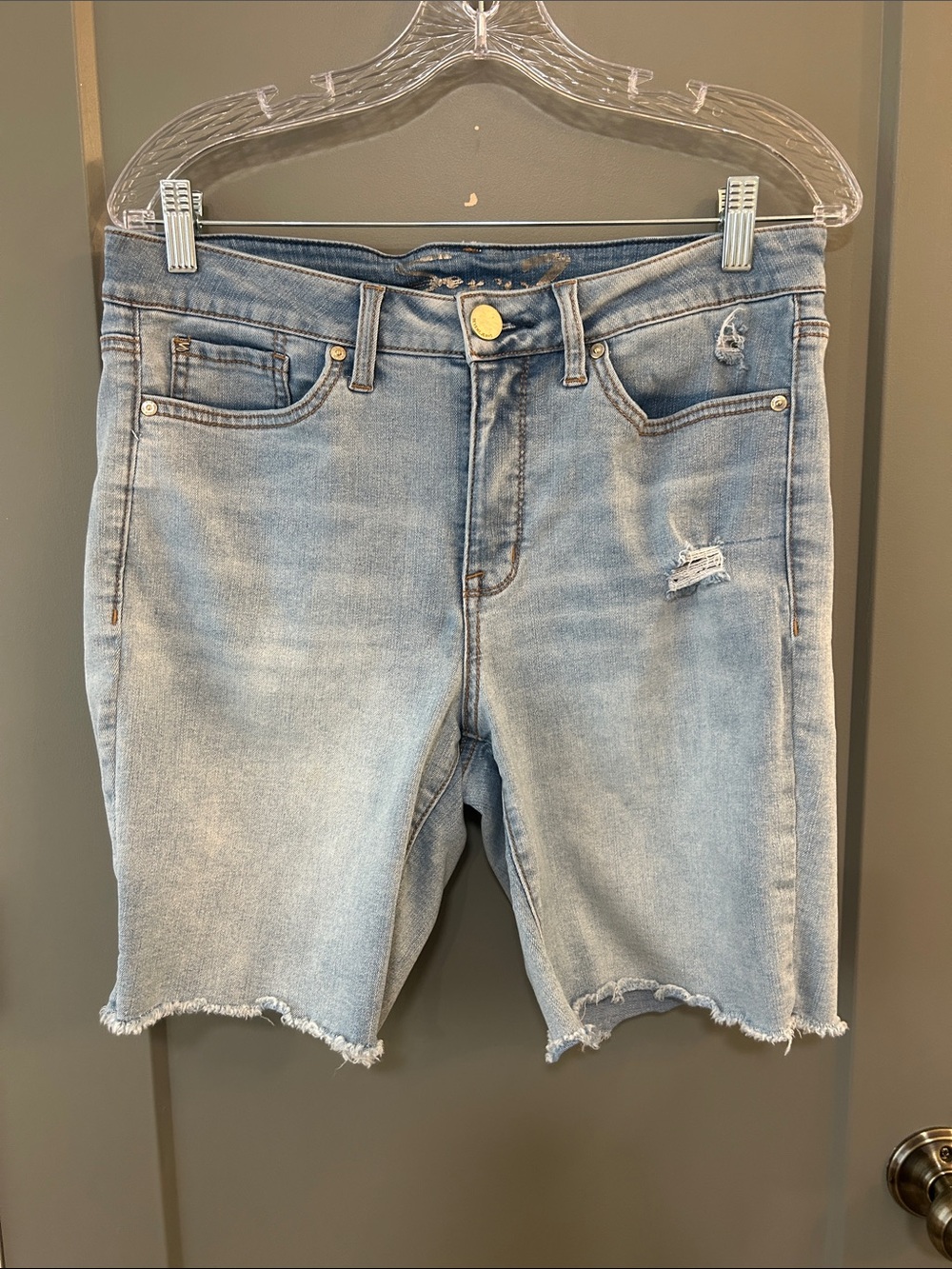 Seven7 Light Blue Distressed Denim Bermuda Shorts women’s size 10 - Picture 1 of 5